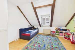 Charmantes Reihenhaus mit Garten und Garage in ruhiger Lage! – Die vollständige Adresse der Immobilie erhältst du vom Anbieter., 76228 Grünwettersbach, Karlsruhe – Vorschaubild 15