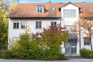 Licht,Raum und Charme unterm Dach! – Die vollständige Adresse der Immobilie erhältst du vom Anbieter., 81476 Forstenried, München – Vorschaubild 23