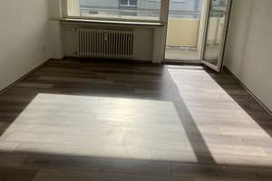 Oberhausen-Schmachtendorf, 3 Zimmer KDB, Balkon in ruhiger und gepflegter Wohnlage – Cäcilienstraße 16, 46147 Sterkrade-Nord, Oberhausen – Vorschaubild 4