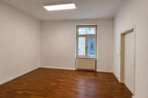 Großzügige 3-Zi.-Wohnung am Bopser – Hohenheimer Str. 69, 70184 Dobel, Stuttgart – Vorschaubild 3