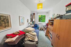 Renovierungsbedürftige 4-Zimmerwohnung zum Selbstbezug in München-Aubing – Die vollständige Adresse der Immobilie erhältst du vom Anbieter., 81243 Aubing-Süd, München – Vorschaubild 6