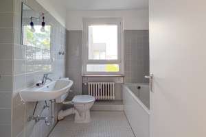 Helle 2-Zi-Wohnung in ruhiger Wohnlage mit Traumblick! – Carl-von-Ossietzky-Str. 27, 65197 Klarenthal, Wiesbaden – Vorschaubild 7