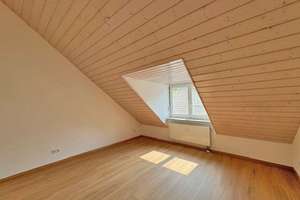 3-Zi.-Maisonettewohnung mit Terrasse in Waldtrudering auf 2 Ebenen – Die vollständige Adresse der Immobilie erhältst du vom Anbieter., 81827 Waldtrudering, München – Vorschaubild 16