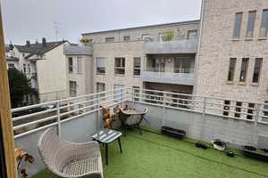 Hell und gut geschnitten - Moderne 4-Zimmer-Wohnung im Briller Viertel mit Küche und großer Terrasse – Bayreutherstr. 32, 42115 Wuppertal – Vorschaubild 7