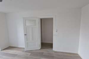 Geräumiges Einfamilienhaus mit 2 Stellplätzen in Singen (Hohentwiel) – Kreuzstraße 11, 78224 Singen (Hohentwiel) – Vorschaubild 38