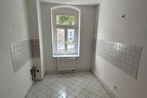 Günstige 3-Zimmer mit Laminat, Wannenbad und Balkon in guter Lage! – Geibelstraße 12, 9127 Gablenz, Chemnitz – Vorschaubild 4