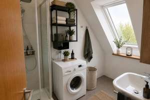 Attraktive Kapitalanlage – Vermietete 2-Zimmer-Dachgeschosswohnung mit Loggia – 79114 Haslach-Haid, Freiburg im Breisgau – Vorschaubild 5