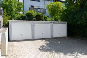 Wohnen mit Villenflair – hochwertige Dachgeschosswohnung mit Balkon in Villingen – Die vollständige Adresse der Immobilie erhältst du vom Anbieter., 78050 Villingen, Villingen-Schwenningen – Vorschaubild 9