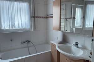 Ruhig wohnen in Flacht: helle 4-Zimmer-Wohnung mit Balkon&Garage – 71287 Weissach – Vorschaubild 7