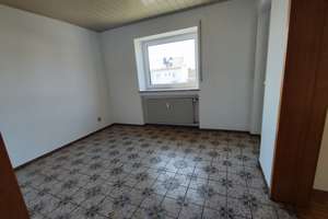 3,5-Zimmer-Wohnung (90qm) Ingolstadt mit Balkon Garten Garage - provisionsfrei bis 31.08.2026  – Die vollständige Adresse der Immobilie erhältst du vom Anbieter., 85055 Nordost, Ingolstadt – Vorschaubild 21