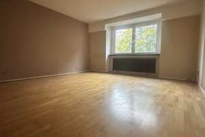 Helle 4-Zimmer-Dachgeschosswohnung – Küche, Diele, Bad & Abstellraum – Renovierung nötig – Königsbergerstr. 38, 42277 Oberbarmen, Wuppertal – Vorschaubild 12