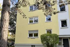 Moosach***Erbbau - Schöne, großzügige  2,5-Zimmer-Wohnung mit großem Süd-Westbalkon – Die vollständige Adresse der Immobilie erhältst du vom Anbieter., 80993 Alt-Moosach, München – Vorschaubild 1