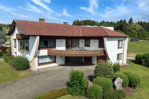 Flexibles Wohnkonzept: Großzügiges Wohnhaus mit Arbeitsbereich und Garten in 78586 Deilingen – Die vollständige Adresse der Immobilie erhältst du vom Anbieter., 78586 Deilingen – Vorschaubild 1