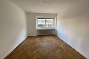 Charmante 3-Zimmerwohnung in der Esmarchstraße – Die vollständige Adresse der Immobilie erhältst du vom Anbieter., 24105 Blücherplatz, Kiel – Vorschaubild 3