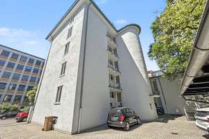 Im Herzen der Maxvorstadt! Freie und gut geschnittene 2-Zi-ETW mit Südloggia und Denkmalschutz – Die vollständige Adresse der Immobilie erhältst du vom Anbieter., 80799 Am alten nördlichen Friedhof, München – Vorschaubild 4