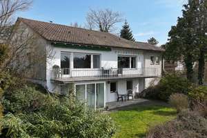 Dem Rhein ganz nahe -  Einfamilienhaus in wunderbarer Lage – Die vollständige Adresse der Immobilie erhältst du vom Anbieter., 78266 Büsingen am Hochrhein – Vorschaubild 1