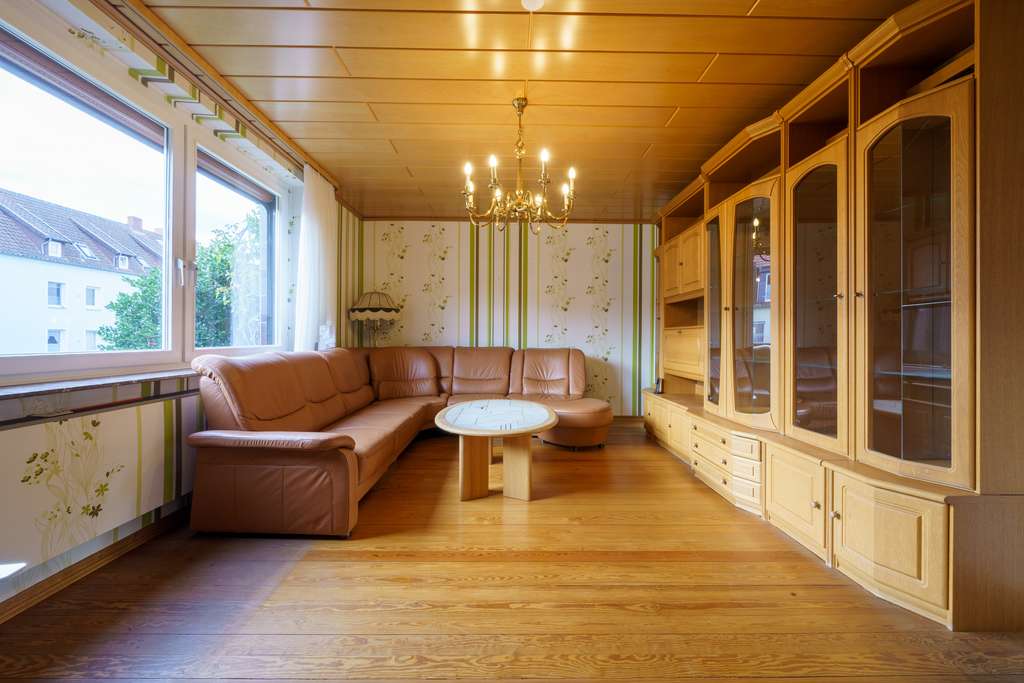 Immobilie in Sarstedt - Zweifamilienhaus im Herzen der Stadt mit durchdachtem Wohnkonzepte - Bild 3