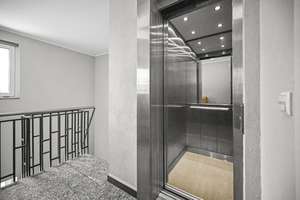 Exklusive Penthouse-Maisonette-Wohnung mit Carport-Stellplatz in Top Lage von Bonn - Poppelsdorf – Die vollständige Adresse der Immobilie erhältst du vom Anbieter., 53115 Poppelsdorf, Bonn – Vorschaubild 19