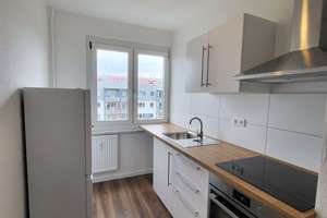 *Ruhig gelegene 2-Raumwohnung* frisch renoviert + offene Küche + Einbauküche als Option! – Alt Fermersleben 77, 39122 Fermersleben, Magdeburg – Vorschaubild 3