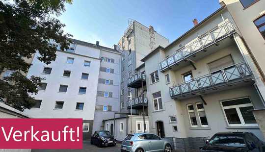 Bild von Gebäudeensemble mit Aufzug bestehend aus 3 Teilen 33 Einheiten in Mainzer Neustadt 