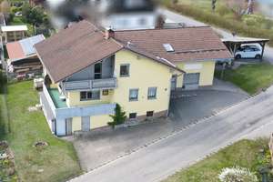 Wohnen wo andere Urlaub machen!
Bezahlbares Wohlfühlhaus mit viel Platz und tollen Möglichkeiten! – Die vollständige Adresse der Immobilie erhältst du vom Anbieter., 94556 Neuschönau – Vorschaubild 2
