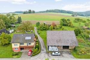 Großzügiges Bauernanwesen mit Haus, Scheune und Wiesengrundstück – Die vollständige Adresse der Immobilie erhältst du vom Anbieter., 74921 Helmstadt-Bargen – Vorschaubild 1