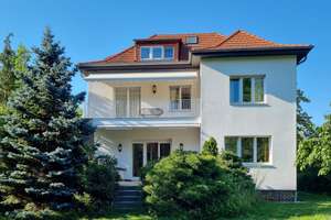 Charmante 1930er Landhausvilla auf 927 m² parkähnlichem Grundstück in Schöneiche