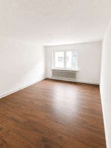 Renovierte 3-Zimmer-Wohnung in Bremerhaven Geestemünde