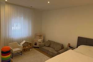 Charmant kernsaniertes Einfamilienhaus mit Nebenhaus und hochwertiger Ausstattung. – Die vollständige Adresse der Immobilie erhältst du vom Anbieter., 70435 Zuffenhausen-Mitte, Stuttgart – Vorschaubild 9