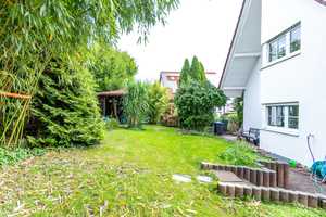Großzügiges Zweifamilienhaus mit schönem Garten in Rechberghausen – Göppingen (Kreis) – Vorschaubild 4