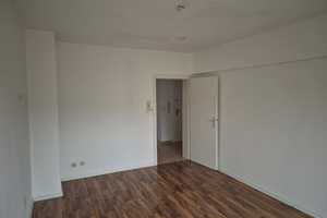Moderne Wohnung im 4.OG mit großartigem Ausblick – Lennéstraße 23, 40477 Düsseldorf – Vorschaubild 5