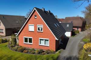 Rentables MFH mit 3 Parteien in toller Lage von Westerstede – Die vollständige Adresse der Immobilie erhältst du vom Anbieter., 26655 Westerstede – Vorschaubild 2