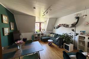 Wohnen für junges Paar: 3,5-Zimmer-Dachgeschosswohnung in Karlsruhe – Die vollständige Adresse der Immobilie erhältst du vom Anbieter., 76185 Mühlburg, Karlsruhe – Vorschaubild 7