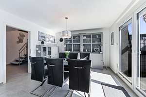Neuwertiges modernes Townhouse in KFW 40 Standard A+ mit hübscher Terrasse und 2 Stellplätzen – Die vollständige Adresse der Immobilie erhältst du vom Anbieter., 23866 Nahe – Vorschaubild 8