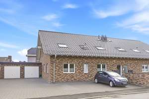 Exklusive Erdgeschosswohnung mit eigenem Garten, Terrasse & Garage in Kerpen-Buir – Die vollständige Adresse der Immobilie erhältst du vom Anbieter., 50170 Kerpen – Vorschaubild 2