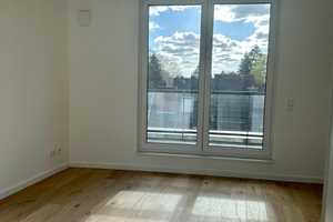 Neubau-Erstbezug in Alsterdorf – exklusives Reihenendhaus am Brabandkanal m. Terrasse PROVISIONSFREI – Am Brabandkanal 5, 22297 Hamburg – Vorschaubild 2