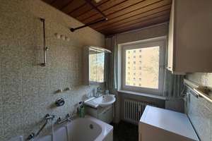 Flexible 3–4 Zimmer Wohnung mit Loggia und Tiefgaragenstellplatz in Augsburg-Haunstetten – Die vollständige Adresse der Immobilie erhältst du vom Anbieter., 86179 Haunstetten-Nord, Augsburg – Vorschaubild 7