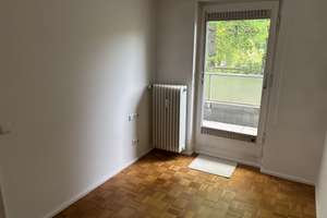 Großzügiges Wohnidyll in München-Solln: 3,5 bis 4-Zimmer-Traum mit XXL-Terrasse & TG-Stellplatz – Die vollständige Adresse der Immobilie erhältst du vom Anbieter., 81479 Solln, München – Vorschaubild 8