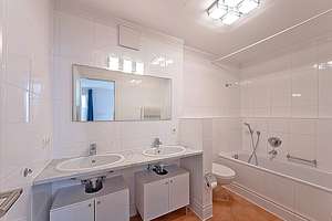 Bogenhausen: Wohlfühlambiente auf 83 m² at its Best - komplett möbliert und ausgestattet – Ortnitstr. 2, 81925 Herzogpark, München – Vorschaubild 15