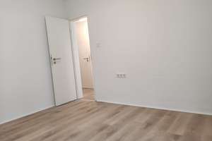 Reserviert - Helle 2-Zi-Souterrain-WHG mit Terrasse in Bremen Findorff-Bürgerweide – Die vollständige Adresse der Immobilie erhältst du vom Anbieter., 28215 Findorff-Bürgerweide, Bremen – Vorschaubild 2