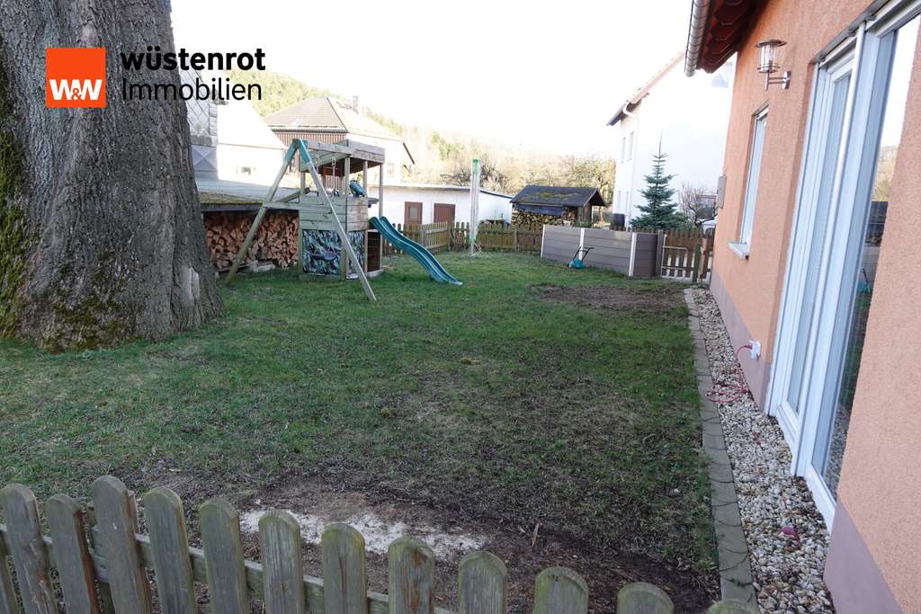 Immobilie in Auerbach - Modernes Einfamilienhaus in ruhiger und ländlicher Lage - Bild 1