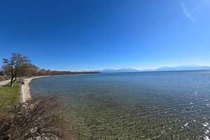 Familiendomizil, DHH, 3 Km zum Chiemseestrand! Erstbezug, drei Bäder, sofort beziehbar! – Traunstein (Kreis) – Vorschaubild 2