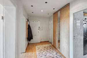 Bezugsfreie 3-Zimmer-Dachgeschosswohnung mit Balkon in City-Lage unweit Schloss Charlottenburg – Die vollständige Adresse der Immobilie erhältst du vom Anbieter., 10587 Charlottenburg, Berlin – Vorschaubild 5