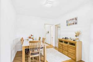 Modernisierte 3,5 Zimmer Wohnung in Regensburg Königswiesen zu verkaufen

 – 93051 Großprüfening-Dechbetten-Königswiesen, Regensburg – Vorschaubild 3