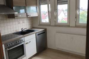 Helle gepflegte Halbdachwohnung mit Garten  – Reinhard-Strecker-Str 6, 65428 Rüsselsheim am Main – Vorschaubild 2