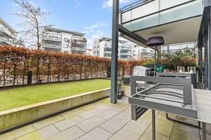 Bezugsfrei & energieeffizient:
Wunderschöne 3-Zimmer-Wohnung
mit Terrasse und kleinem Garten – Die vollständige Adresse der Immobilie erhältst du vom Anbieter., 76137 Südstadt, Karlsruhe – Vorschaubild 12
