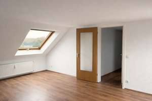 Attraktive Maisonette-Wohnung in Gelsenkirchen-Horst – Die vollständige Adresse der Immobilie erhältst du vom Anbieter., 45899 Horst, Gelsenkirchen – Vorschaubild 11