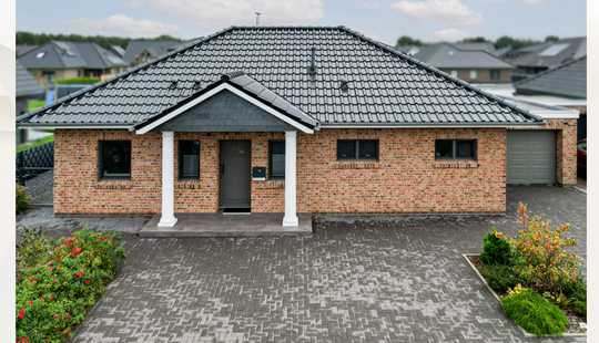Bild von Zentral gelegen: Neuwertiger Bungalow mit Komfort in Wiesmoor