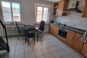 Zwei Zimmer, Wohnküche, (D/B)  + Mansardenzimmer in Krefeld Stadtmitte – Die vollständige Adresse der Immobilie erhältst du vom Anbieter., 47799 Cracau, Krefeld – Vorschaubild 3