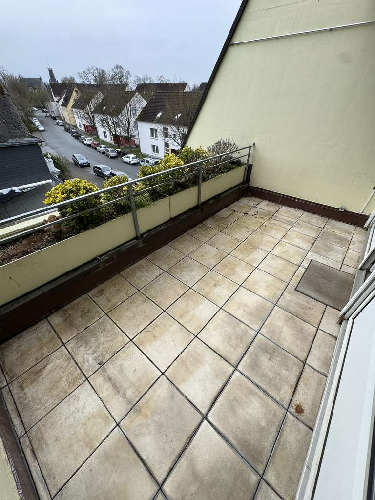 Immobilie in Beckum - Großzügige Maisonette-Wohnung mit Südbalkon in gepflegter Wohnanlage - Bild 0